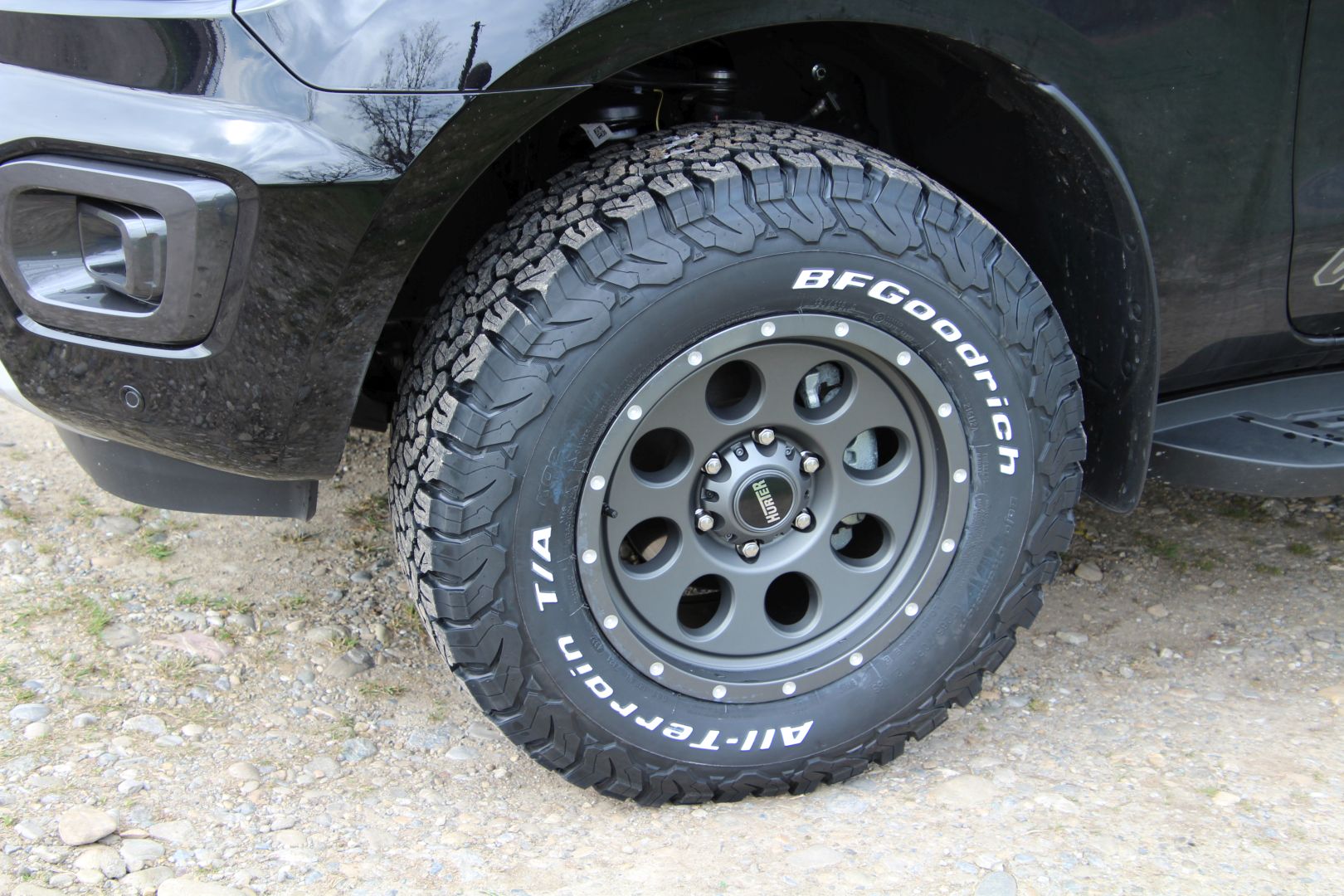 Komplettrad HOAW001/2 17" (grau, 285/70R17 121/118S BF-Goodrich All-Terrain TA KO3 LRD RWL, Ford Ranger)