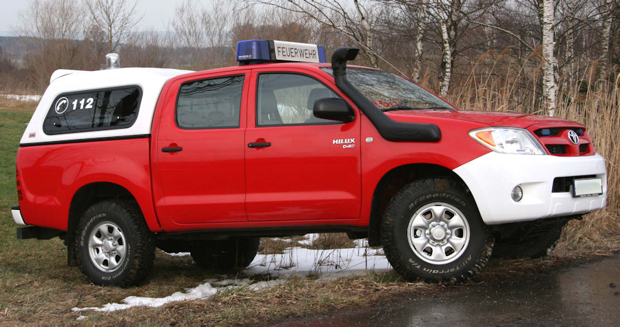 SAFARI-SNORKEL HILUX D4D BJ.' 11-'06/16 SS122HF SAFARI-SNORKEL HILUX D4D BJ.' 11-'06/16 SS122HF