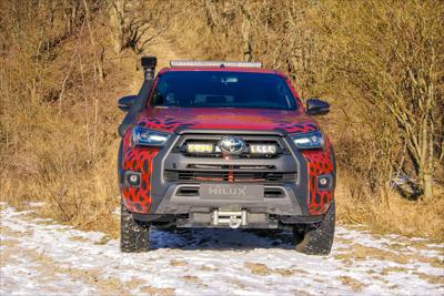 Lazer Lamps Kühlergrill-Kit Toyota Hilux Invincible-X (2021+) inkl. 2x Triple-R 750 Elite Gen2 Lazer Lamps Kühlergrill-Kit Toyota Hilux Invincible-X (2021+) inkl. 2x Triple-R 750 Elite Gen2