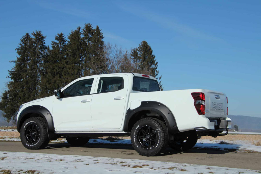 Kotflügelverbreiterungen (Isuzu D-Max BTF 2020+)
