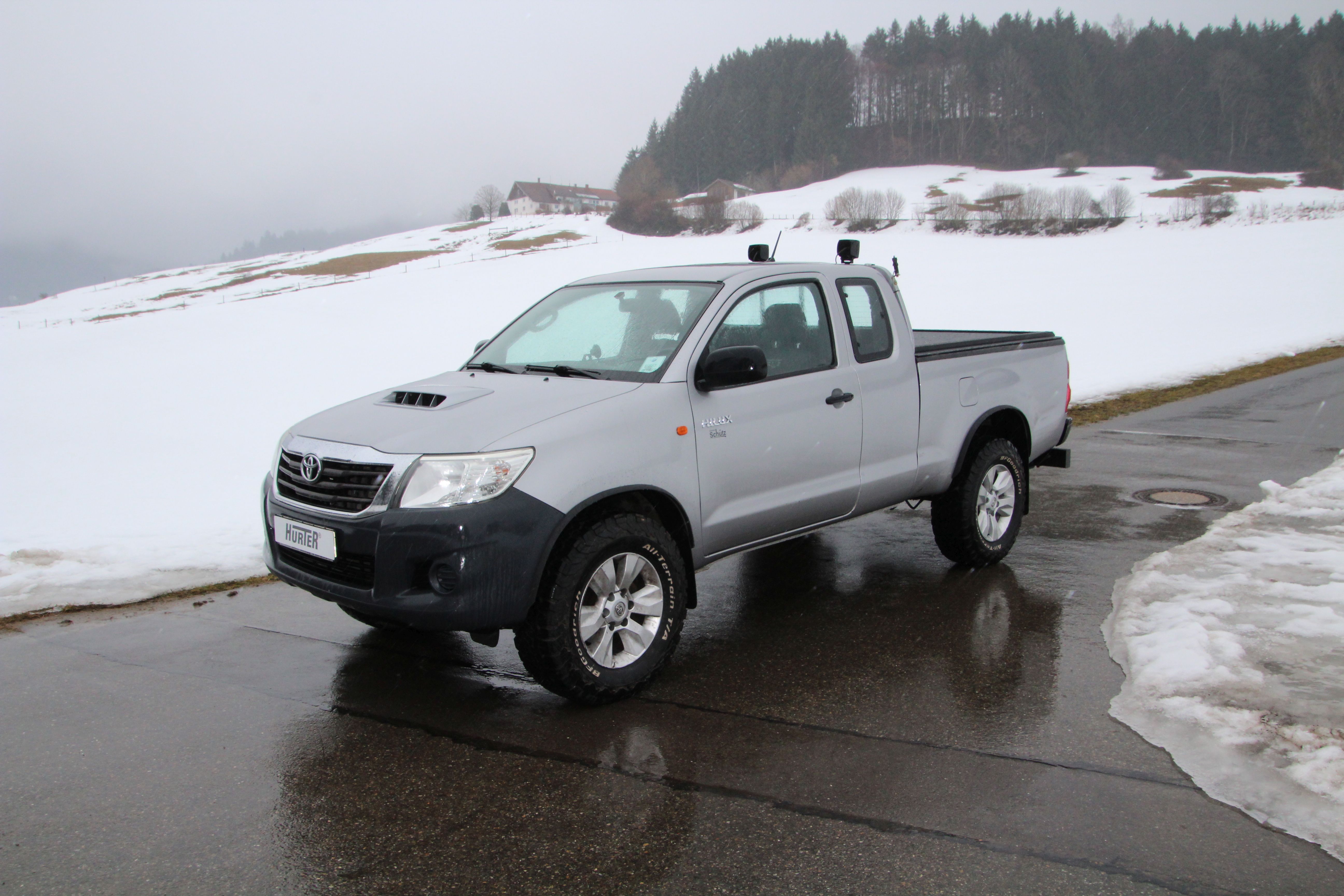 Toyota Hilux Vigo - Timm & Samuel