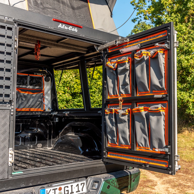 Alu-Cab Canopy Camper 5,7FT Dodge RAM 1500 DT 2009-2022, schwarz Alu-Cab Canopy Camper 5,7FT Dodge RAM 1500 DT 2009-2022, schwarz
