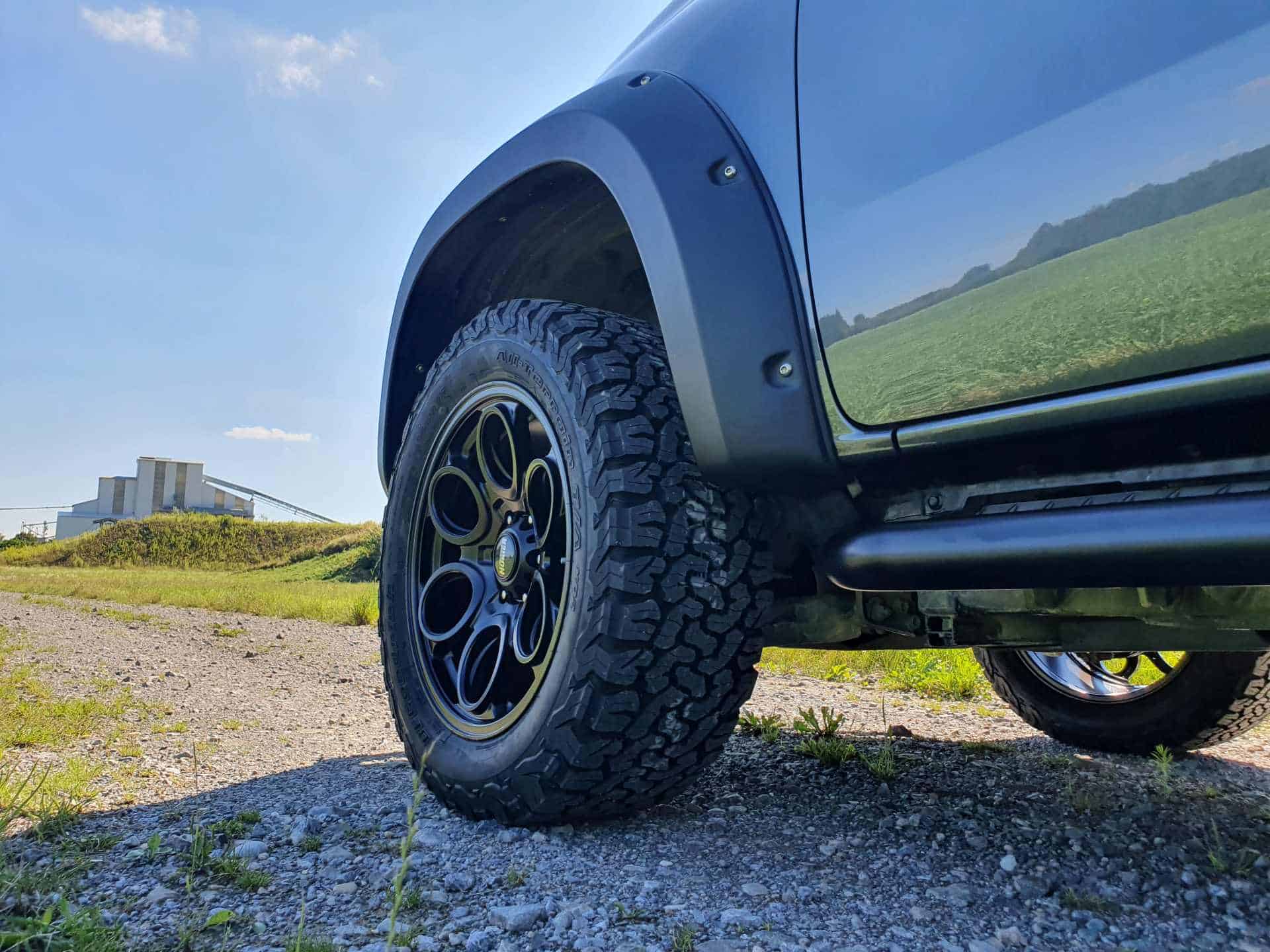 Kotflügelverbreiterungen (Mercedes X-Klasse)
