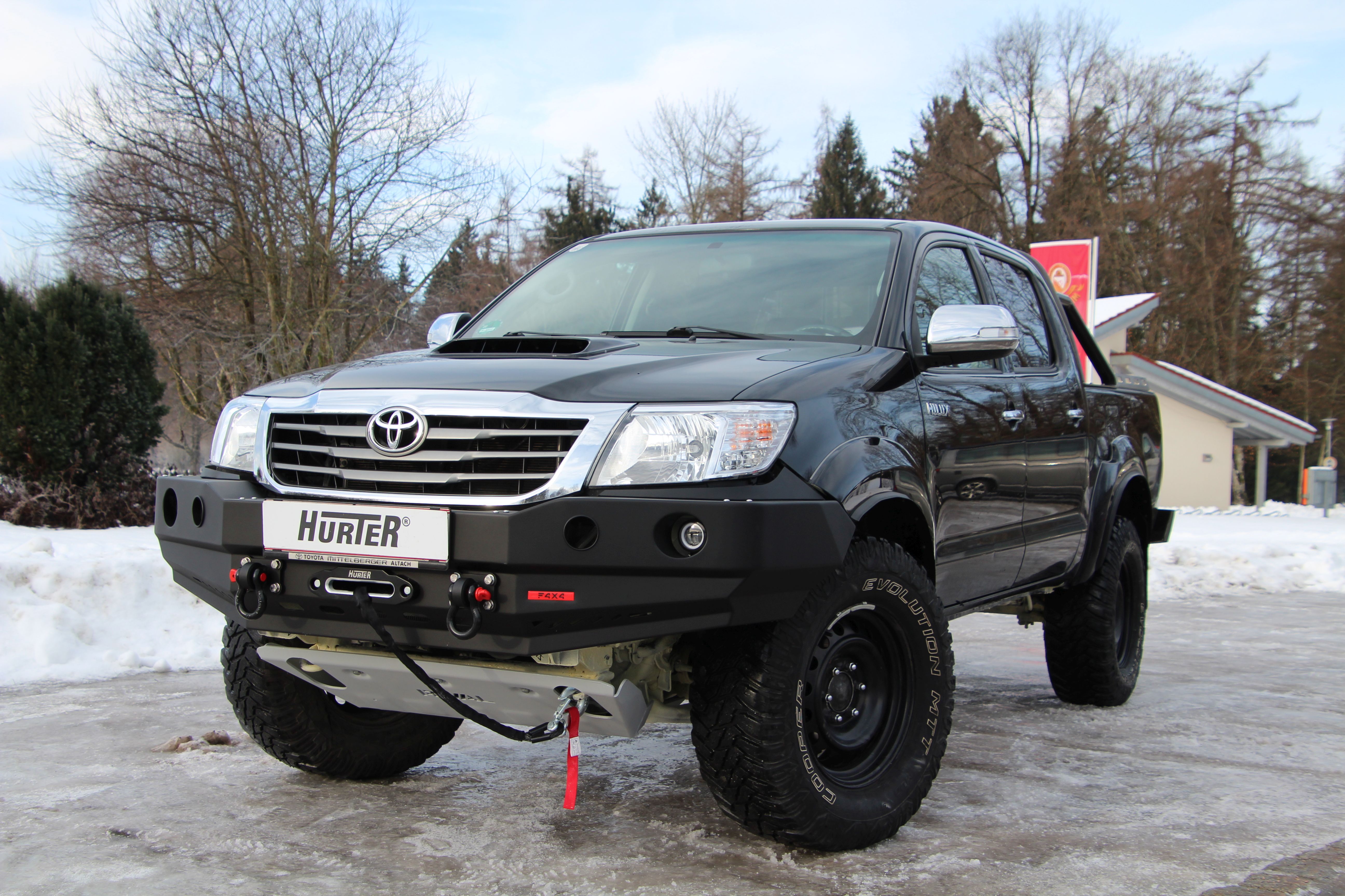 Toyota Hilux Vigo - Thomas
