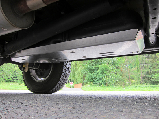 UNTERFAHRSCHUTZ VW AMAROK V6 & 2,0L TDI, TANK, 6MM ALUMINIUM UNTERFAHRSCHUTZ VW AMAROK V6 & 2,0L TDI, TANK, 6MM ALUMINIUM