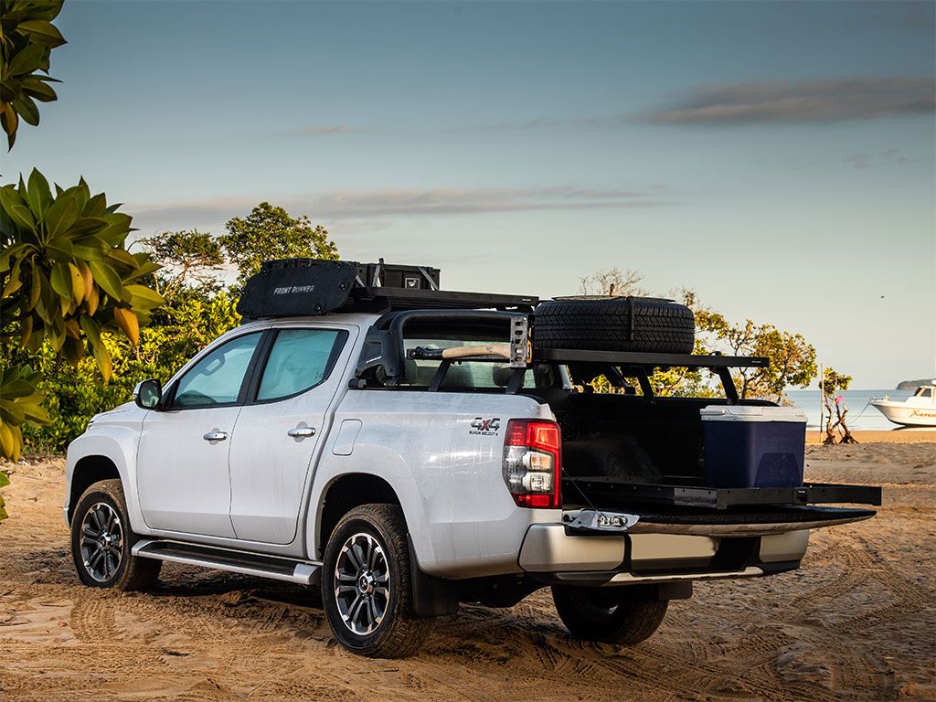 PICK-UP SLIMLINE II LADEFLÄCHENTRÄGER KIT / 1358 (L) X 1425 (B) - VON FRONT RUNNER