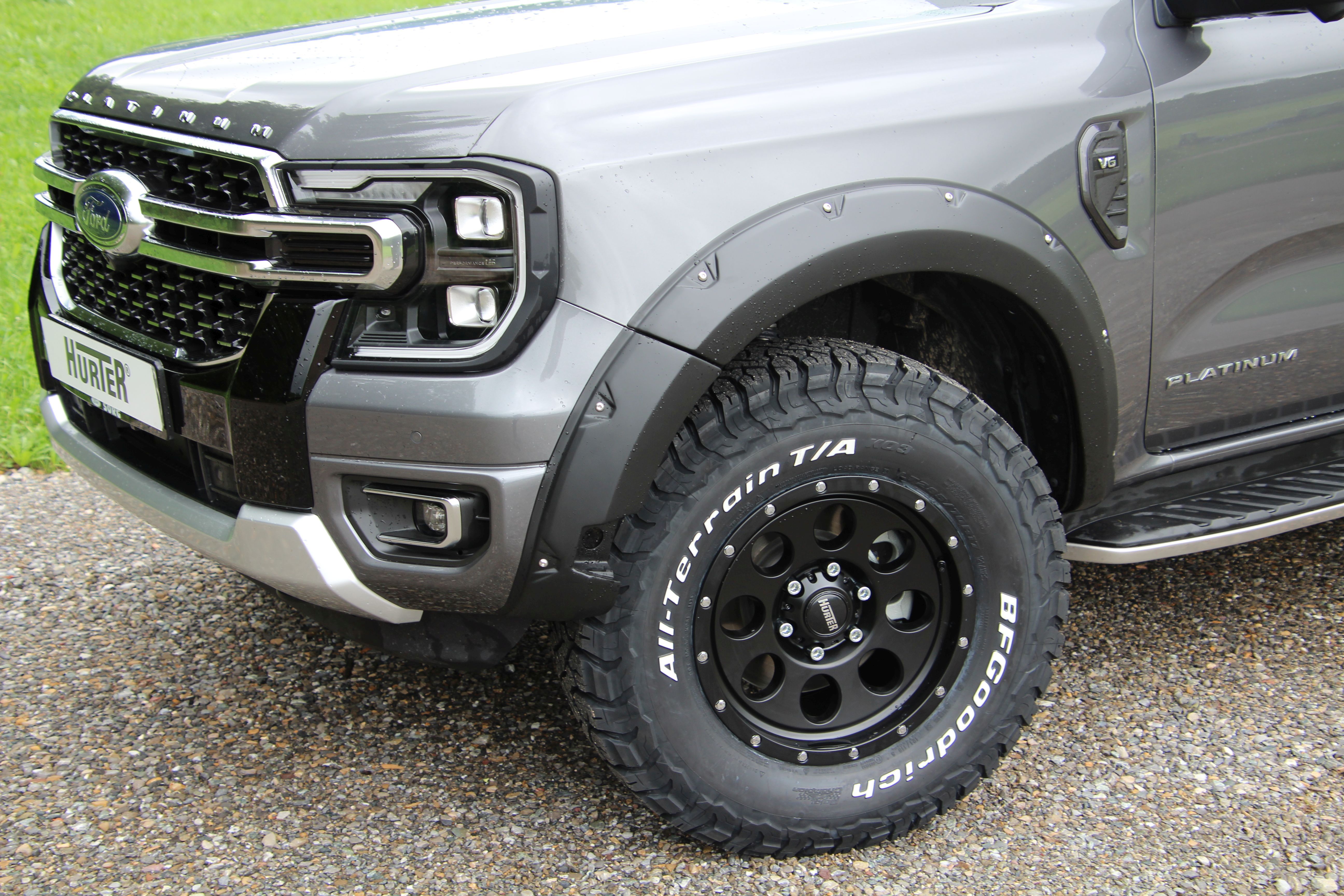 Komplettrad HOAW001/2 17" (schwarz, 285/70R17 121/118S BF-Goodrich All-Terrain TA KO3 LRD RWL, Ford Ranger / VW Amarok) Komplettrad HOAW001/2 17" (schwarz, 285/70R17 121/118S BF-Goodrich All-Terrain TA KO3 LRD RWL, Ford Ranger / VW Amarok)