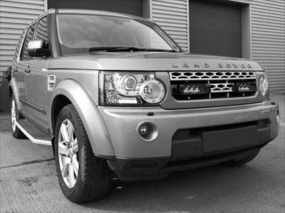 Lazer Lamps Kühlergrill-Kit Land Rover Discovery 4 (2009-2013) inkl. 2x Triple-R 750 G2 Wide Lazer Lamps Kühlergrill-Kit Land Rover Discovery 4 (2009-2013) inkl. 2x Triple-R 750 G2 Wide