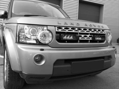 Lazer Lamps Kühlergrill-Kit Land Rover Discovery 4 (2009-2013) inkl. 2x Triple-R 750 G2 Wide Lazer Lamps Kühlergrill-Kit Land Rover Discovery 4 (2009-2013) inkl. 2x Triple-R 750 G2 Wide