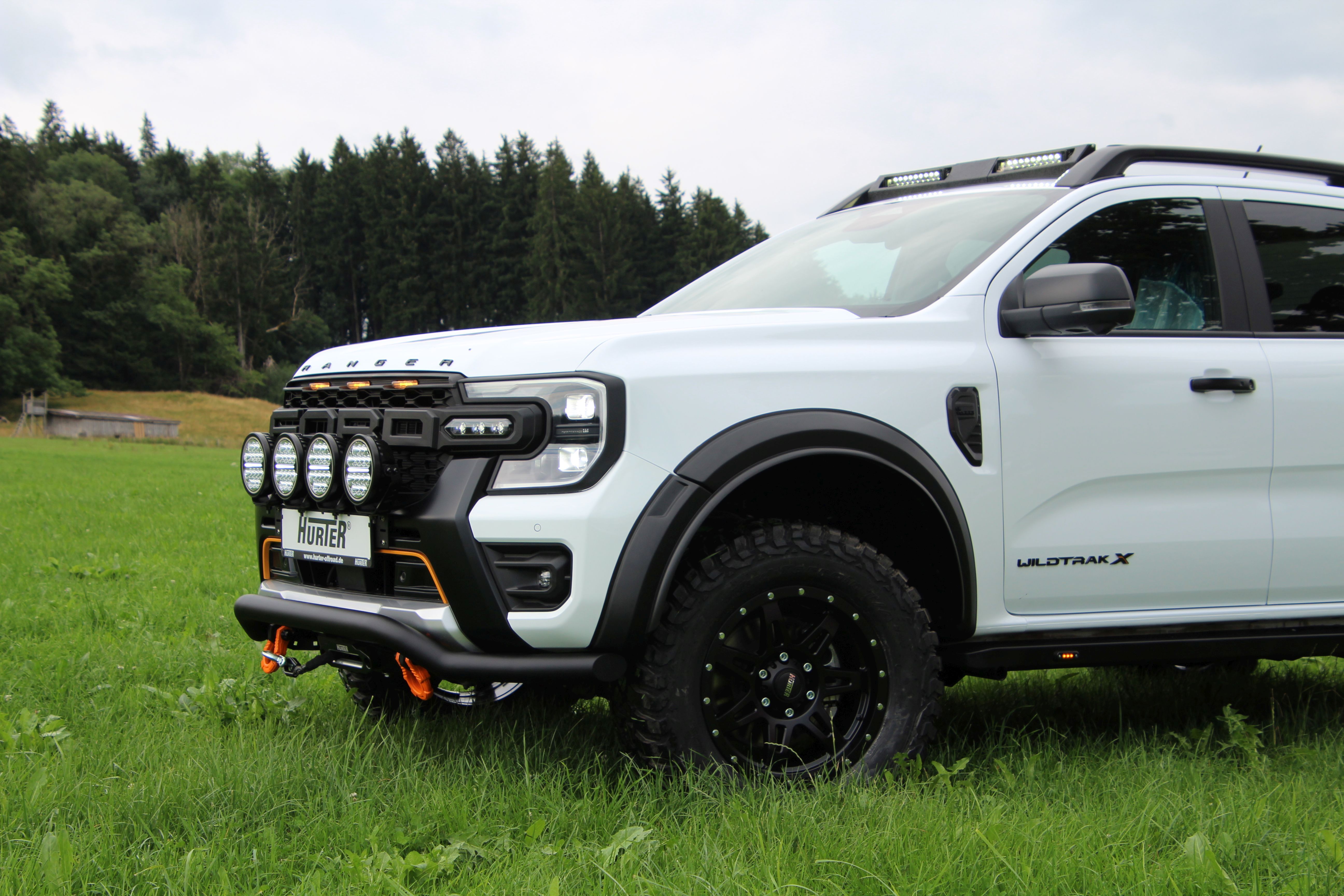 Komplettrad HOAW002 18" (schwarz, 285/60R18 118/115S BF-Goodrich All-Terrain TA KO3 LR-D RWL, Ford Ranger / VW Amarok)