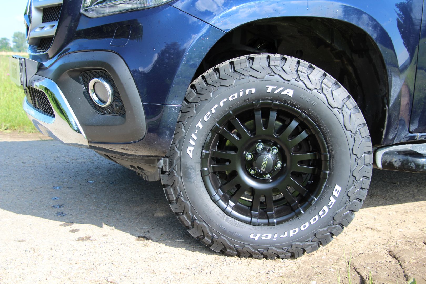 Komplettrad HOAW001 17" (grau, 265/65R17 - 116H - Hankook Winter I*CEPT EVO3 X XL, Mercedes X-Klasse) Komplettrad HOAW001 17" (grau, 265/65R17 - 116H - Hankook Winter I*CEPT EVO3 X XL, Mercedes X-Klasse)