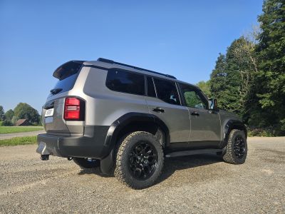Kotflügelverbreiterungen Toyota Landcruiser J250