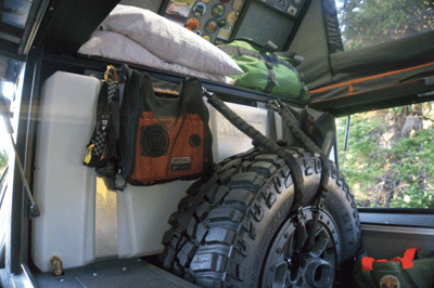 Alu-Cab Canopy Camper Wassertank Adapter Halterung für FullSize