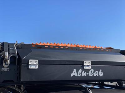 Alu-Cab Sandblech Befestigungs-Halterung - (Ohne Sandblech)