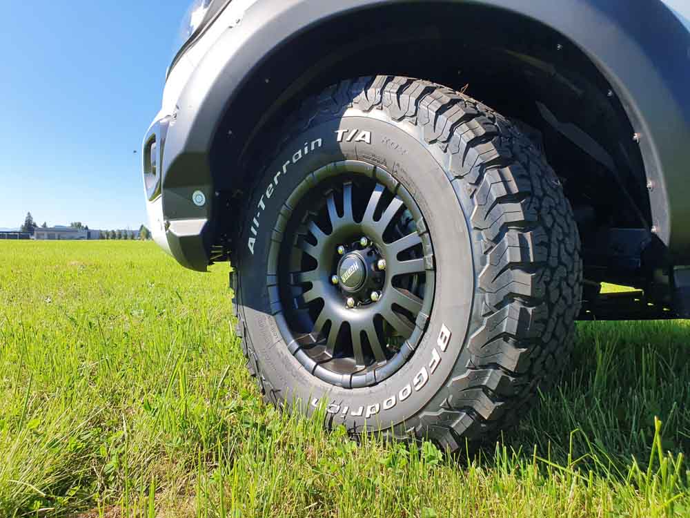 Komplettrad HOAW001 17" (schwarz, BFG 285/70, Ford Ranger) Komplettrad HOAW001 17" (schwarz, BFG 285/70, Ford Ranger)