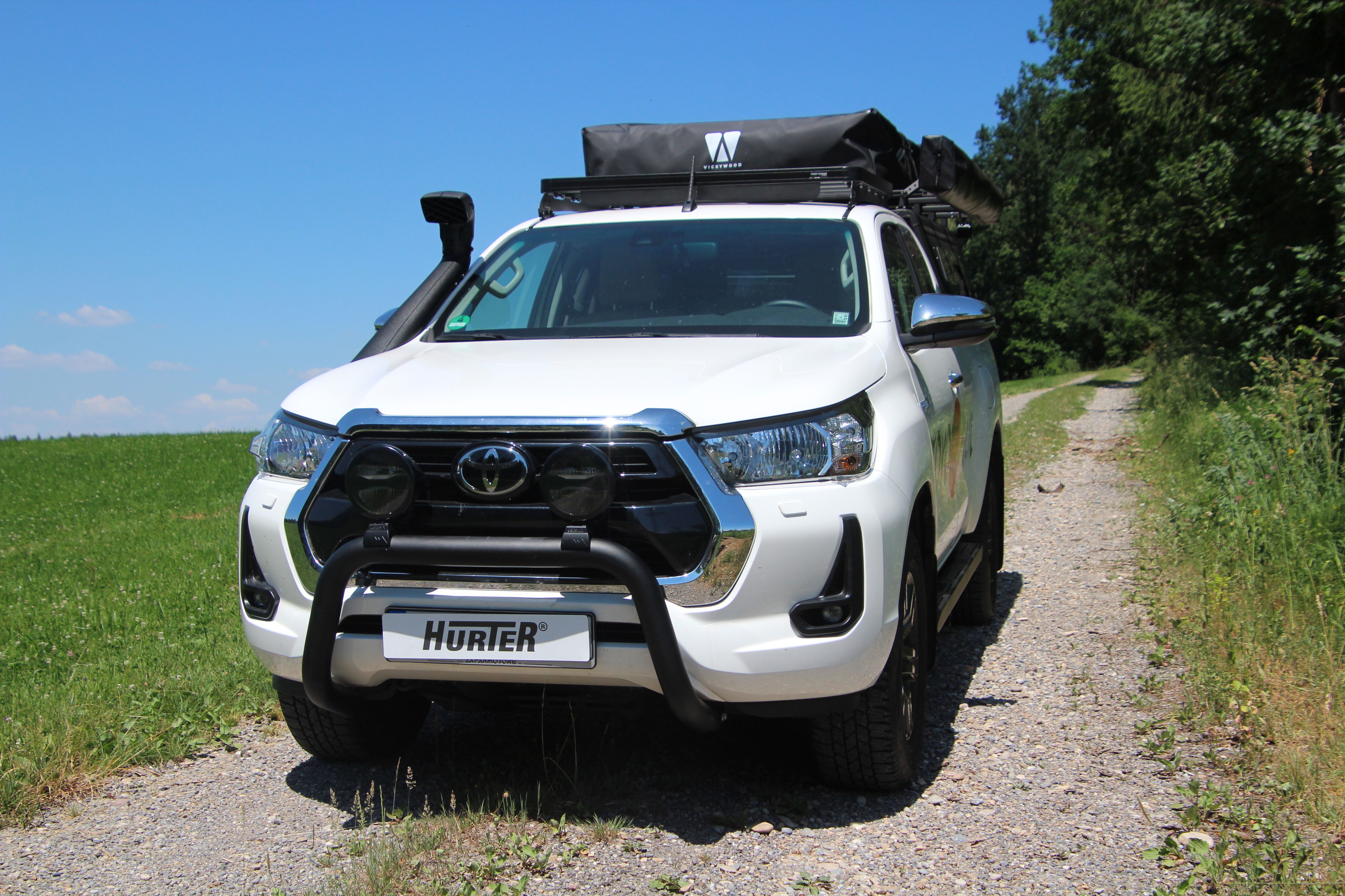 Toyota Hilux Extra Cab - Oliver
