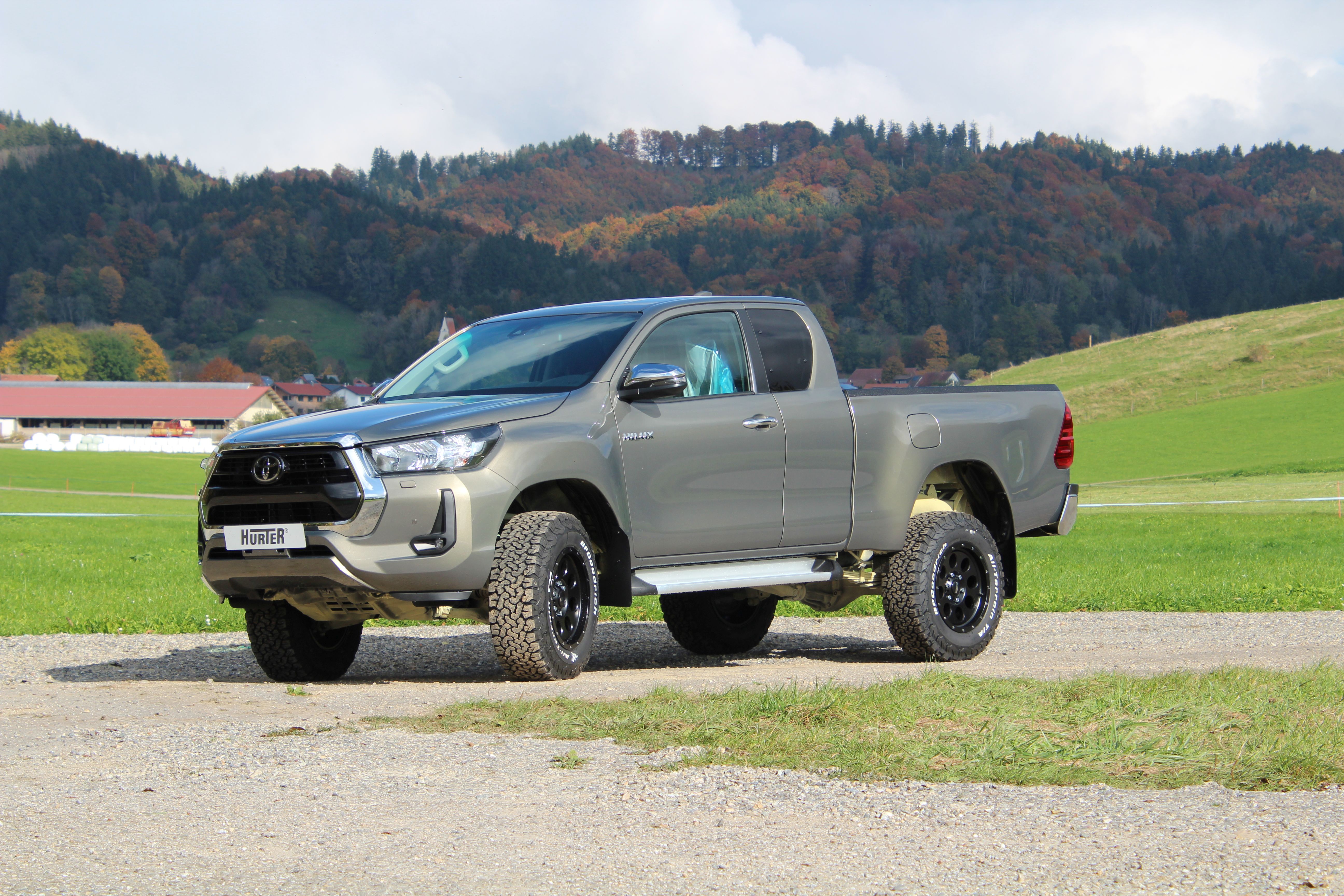 Toyota Hilux Extra Cab 2025 - Christian