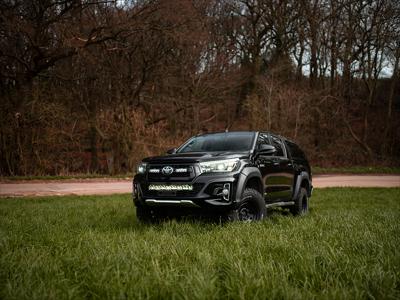 Lazer Lamps Halterungs-Kit Toyota Hilux (2019+) für Triple-R 16