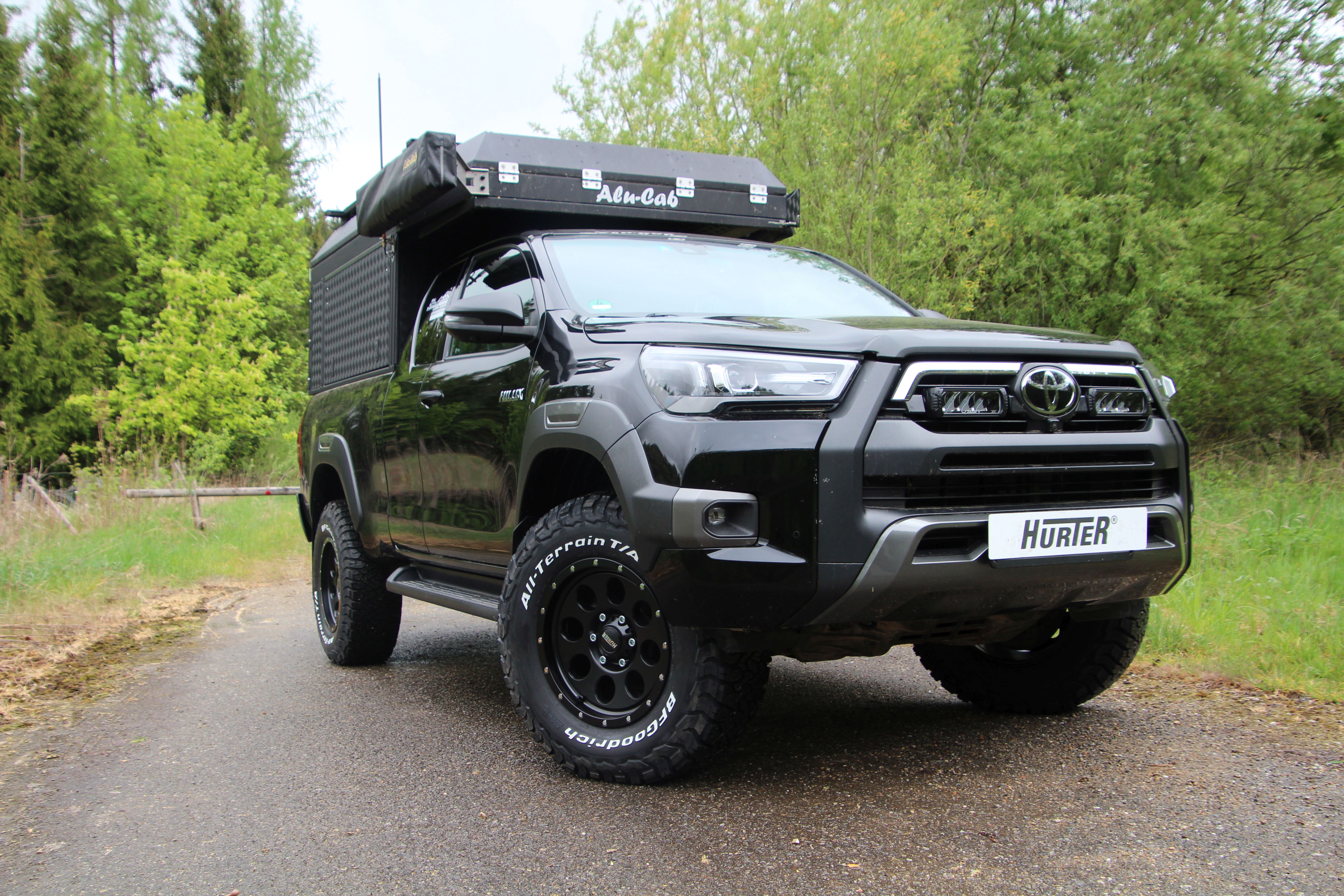 Toyota Hilux Invincible - Sven