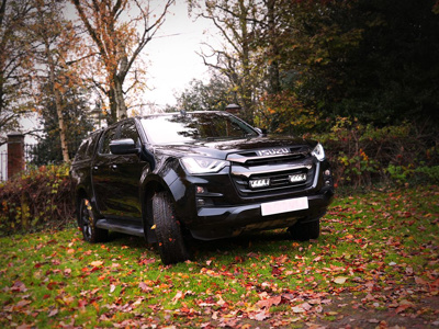 Lazer Lamps Kühlergrill-Kit Isuzu D-Max (2023+) inkl. 2x Triple-R 750 Wide Lazer Lamps Kühlergrill-Kit Isuzu D-Max (2023+) inkl. 2x Triple-R 750 Wide