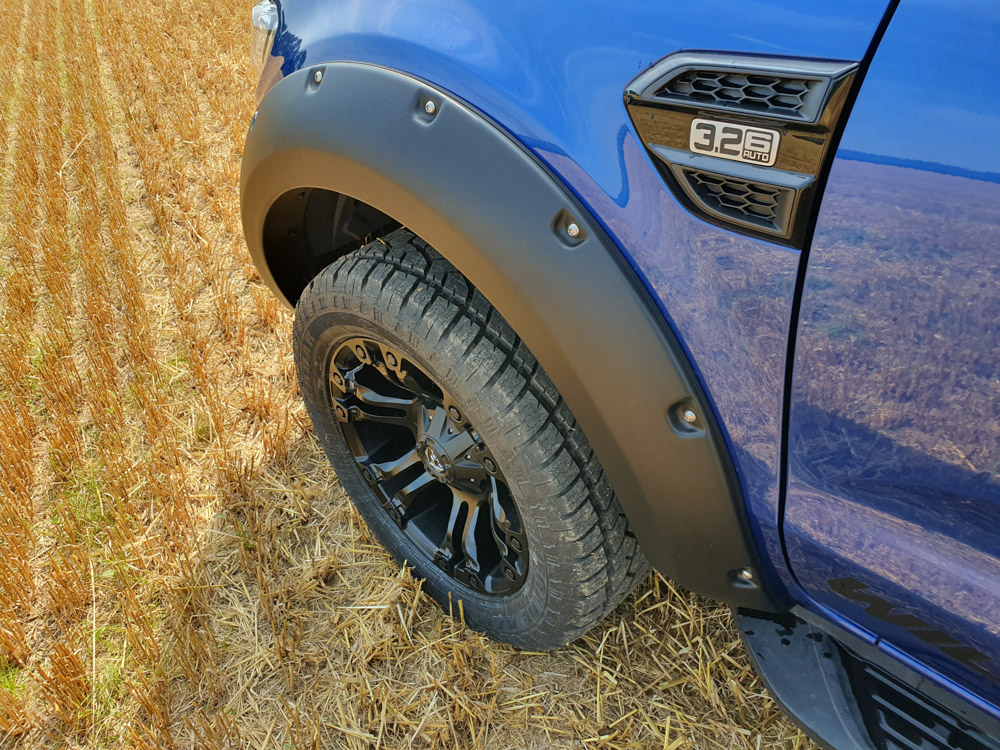 Kotflügelverbreiterungen (Ford Ranger 2AB 2016-2019) Kotflügelverbreiterungen (Ford Ranger 2AB 2016-2019)
