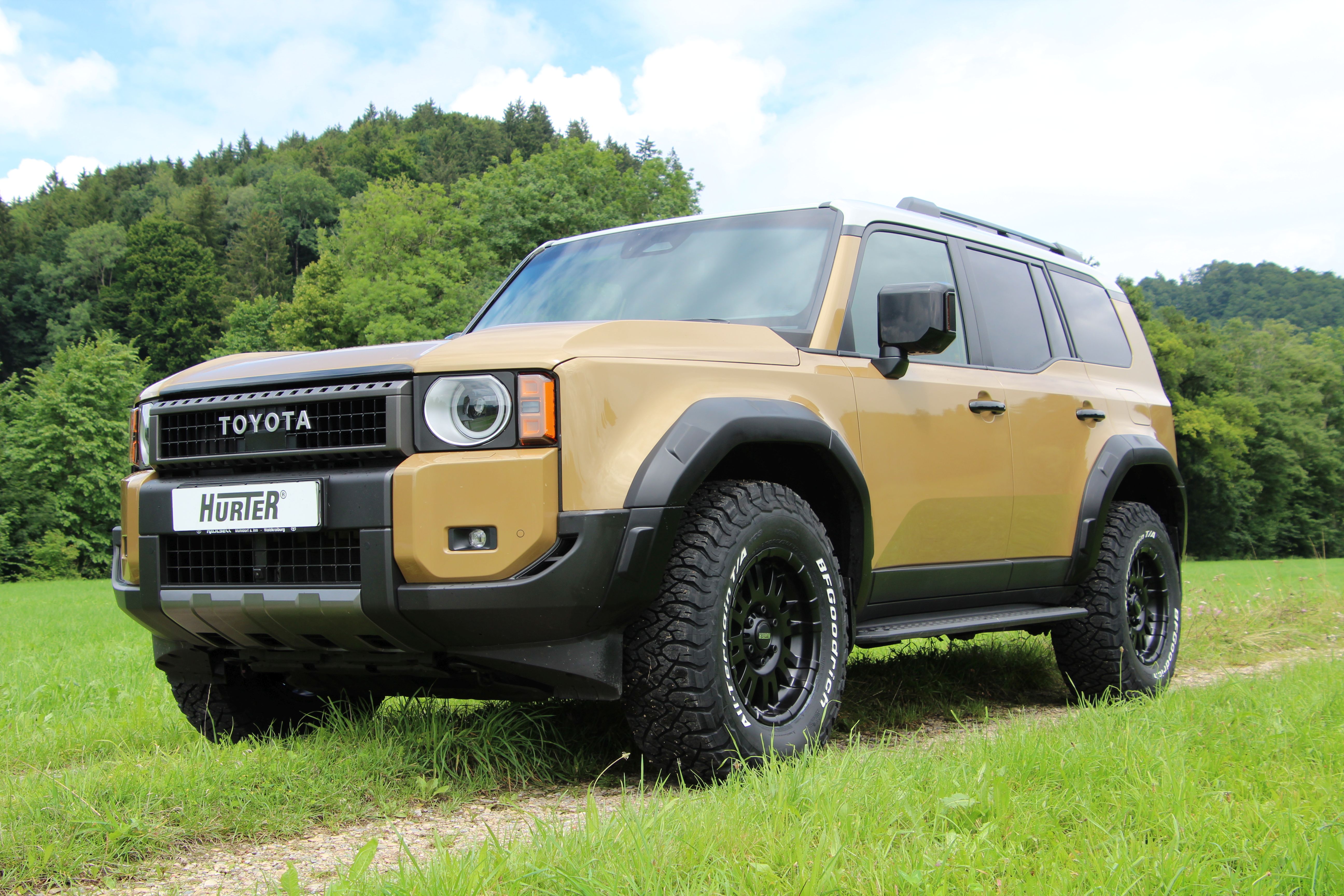 Toyota Landcruiser 250 - Karl