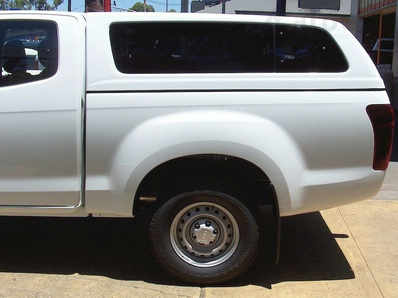 Aeroklas Stylish Hardtop - seitliche Ausstellfenster - Zentralverriegelung - Isuzu E/C 2012-2020 Aeroklas Stylish Hardtop - seitliche Ausstellfenster - Zentralverriegelung - Isuzu E/C 2012-2020