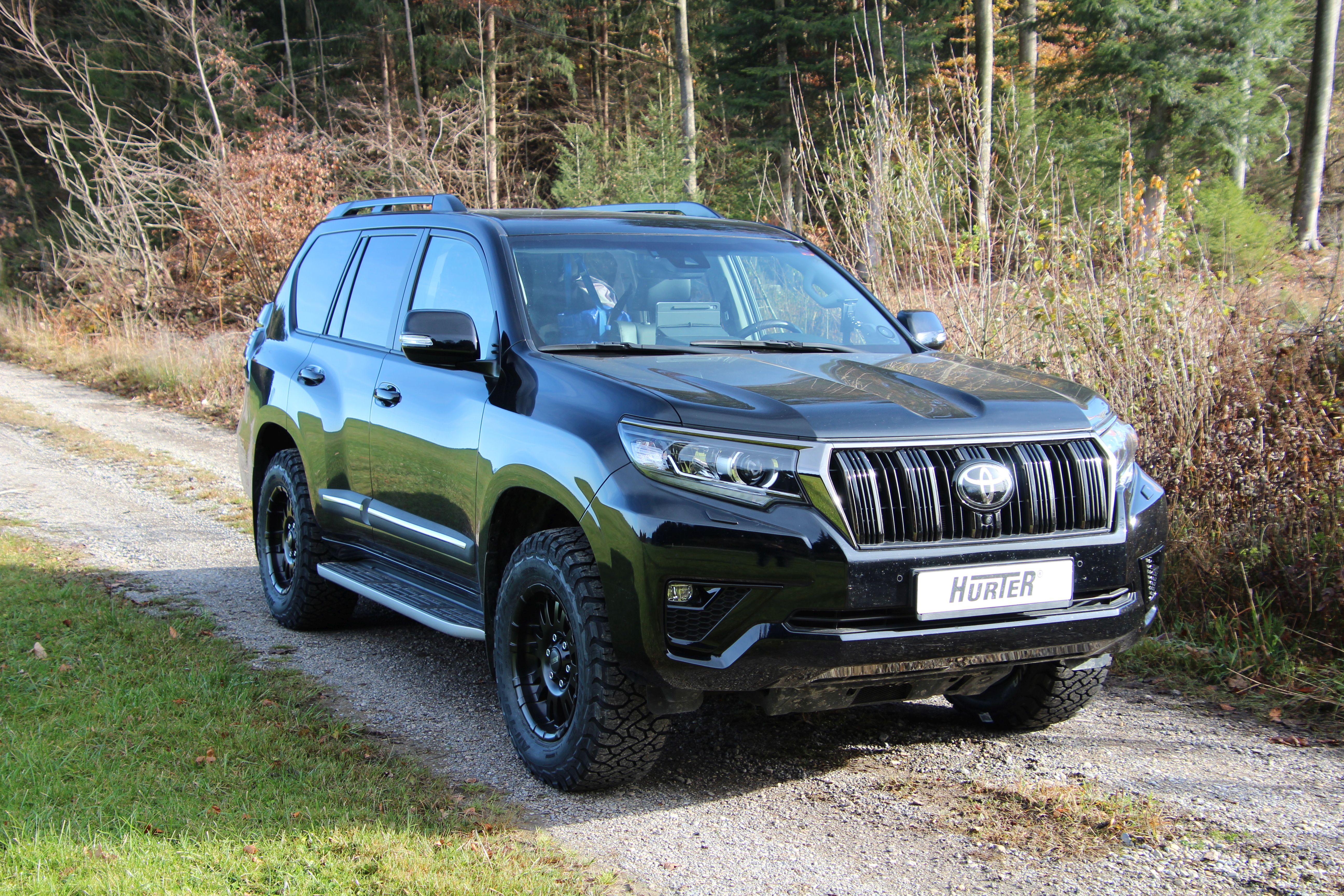 Toyota Landcruiser - Christian