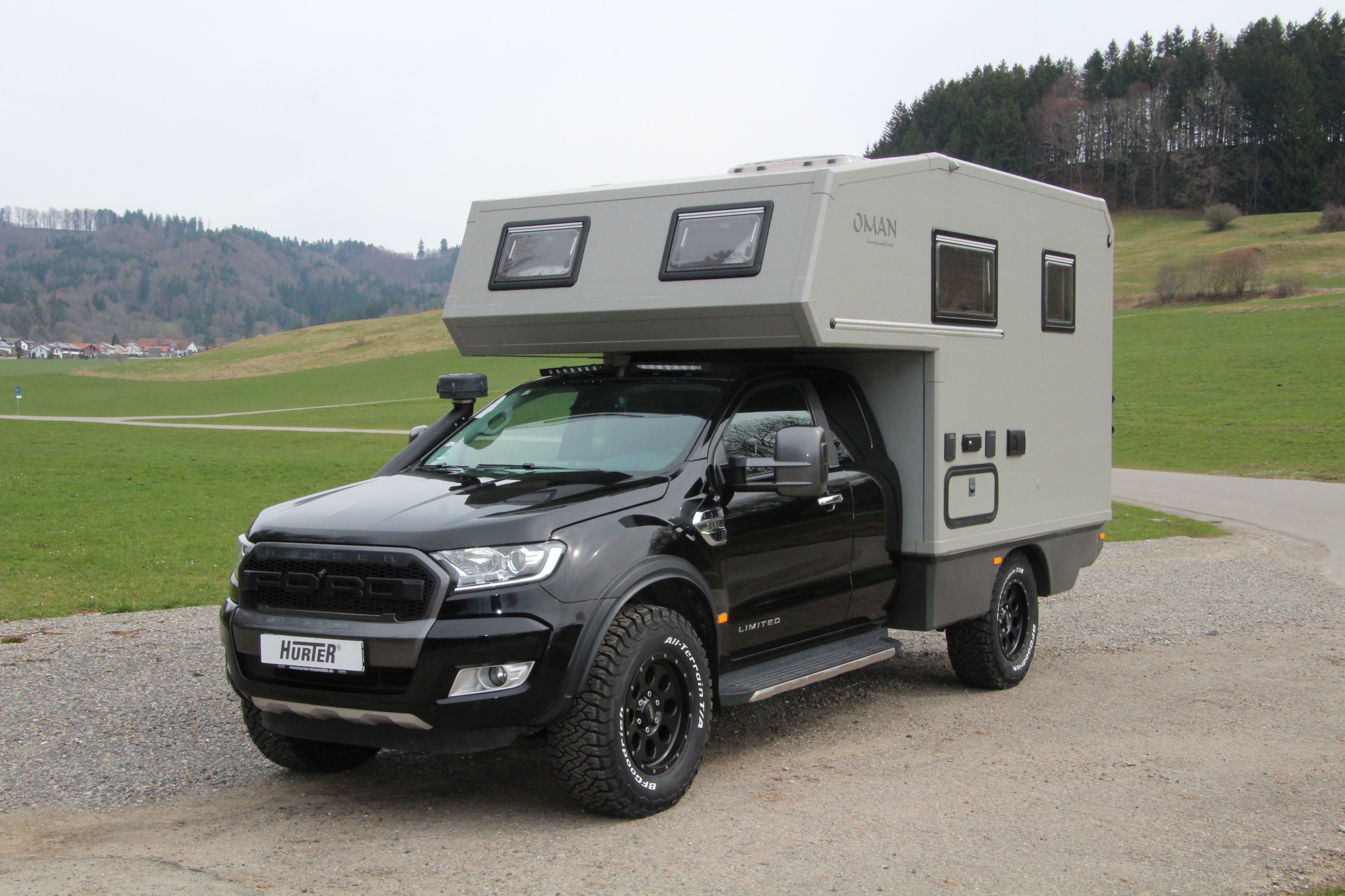 Ford Ranger Oman - Helmut