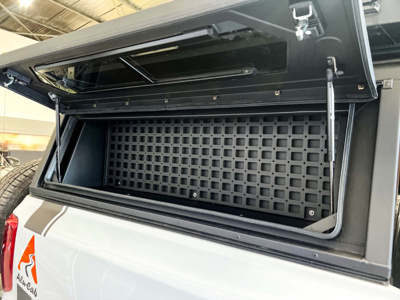 Alu-Cab Molle Platten für Hardtop Seitenfach 1250 Alu-Cab Molle Platten für Hardtop Seitenfach 1250