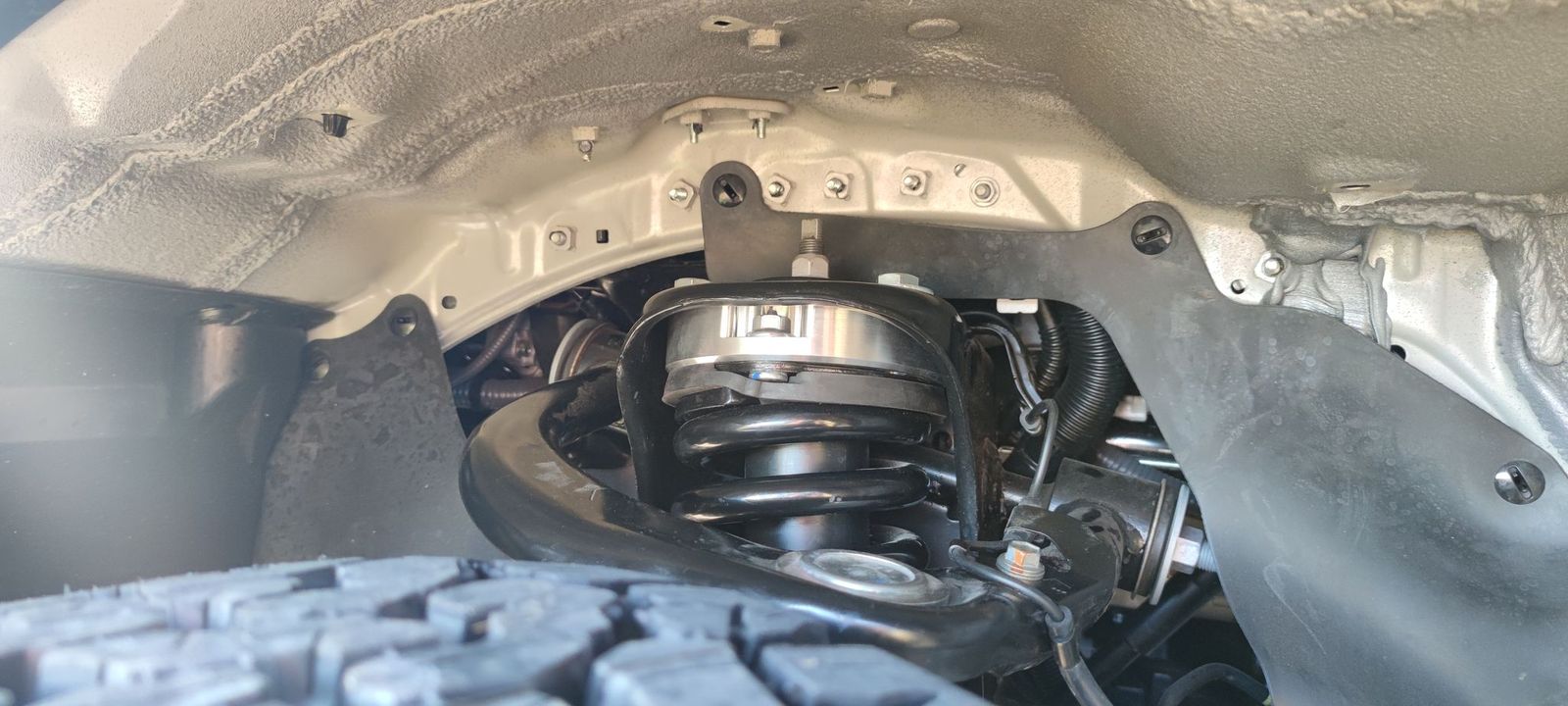 Höherlegung Ford Vorderachse Kopie Höherlegung Ford Vorderachse Kopie