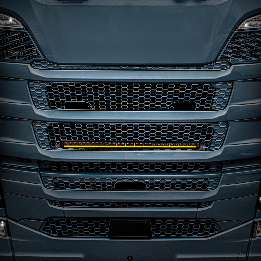 LED-Leisten-Set Siberia SR 32 Zoll, passend für Scania Next Generation Grill