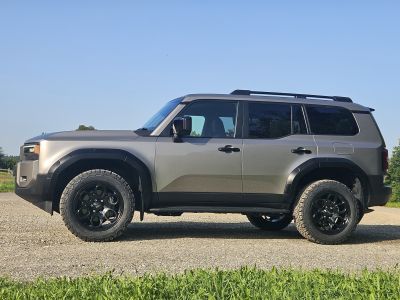 Kotflügelverbreiterungen Toyota Landcruiser J250