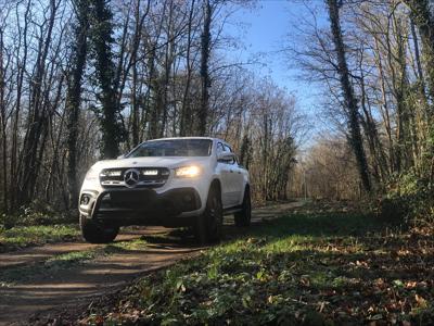 Lazer Lamps Kühlergrill-Kit Mercedes X-Klasse V6 (2017+) inkl. 2x Triple-R 750 G2 Standard
