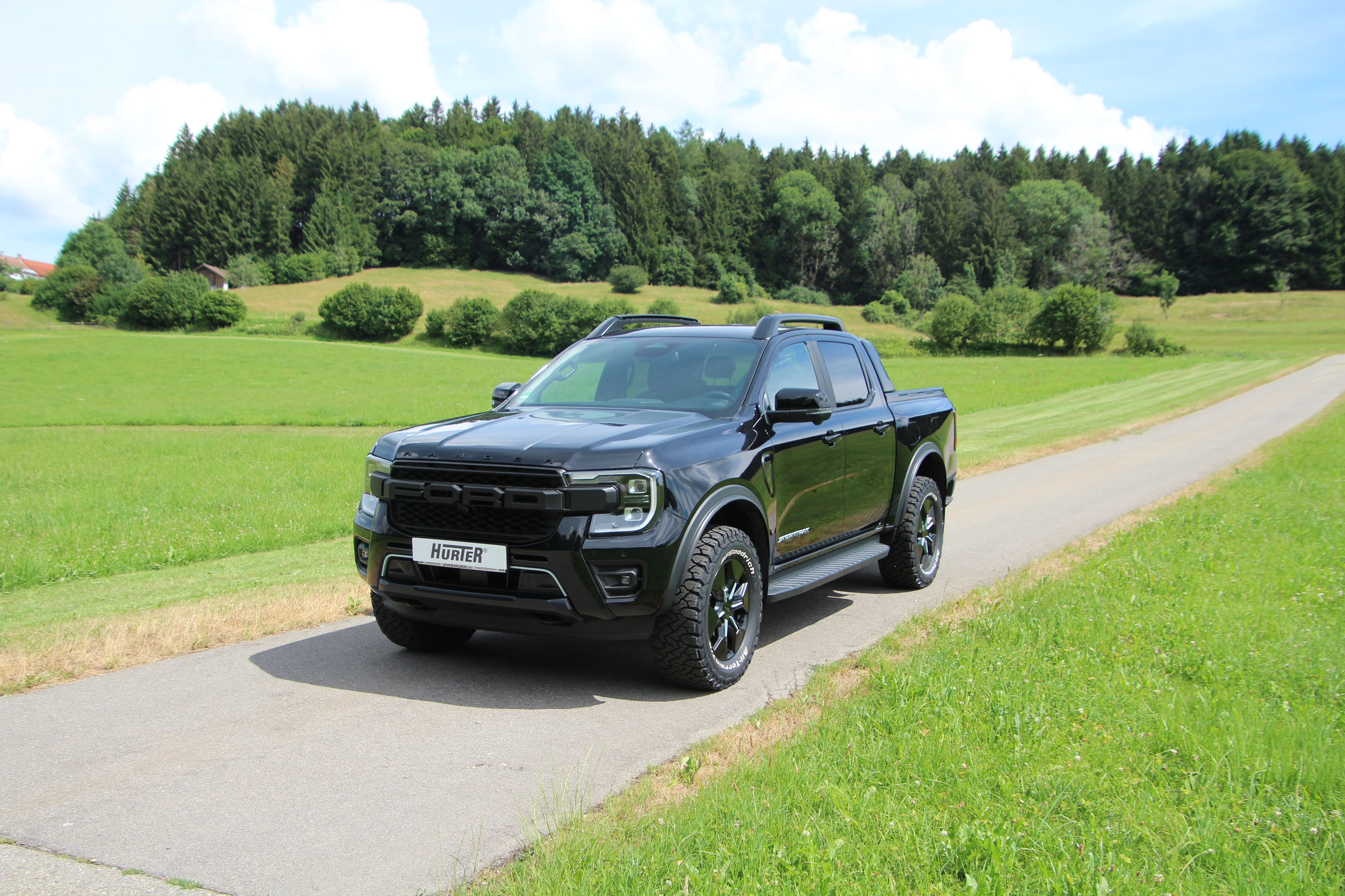 Ford Ranger Stormtrak - Pietro & Martina