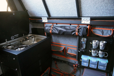 Alu-Cab Khaya Camper Komfort Einheit/Schwarz