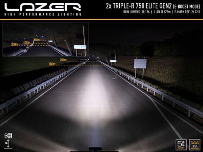 Lazer Lamps Kühlergrill-Kit Toyota Hilux Revo (2017-2020) inkl. 2x Triple-R 750 G2 Elite