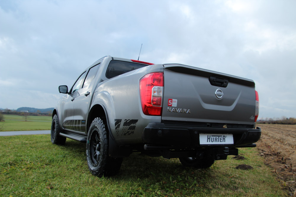 Komplettrad HOAW002 18" (schwarz, BFG 285/60, Nissan Navara)