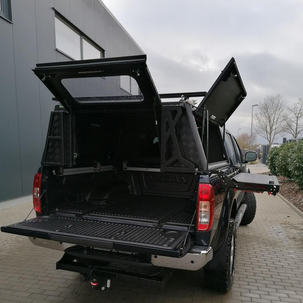 Alu-Cab Hardtop Adventure Nissan Navara D40 2005-2015 Doppelkabine Std. Pritsche schwarz/ geriffelt Alu-Cab Hardtop Adventure Nissan Navara D40 2005-2015 Doppelkabine Std. Pritsche schwarz/ geriffelt